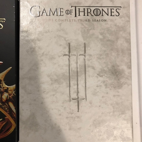 Game of Thrones DVD and Blu-Ray Collection - Season 1 - 3 - Picture 4 of 4
